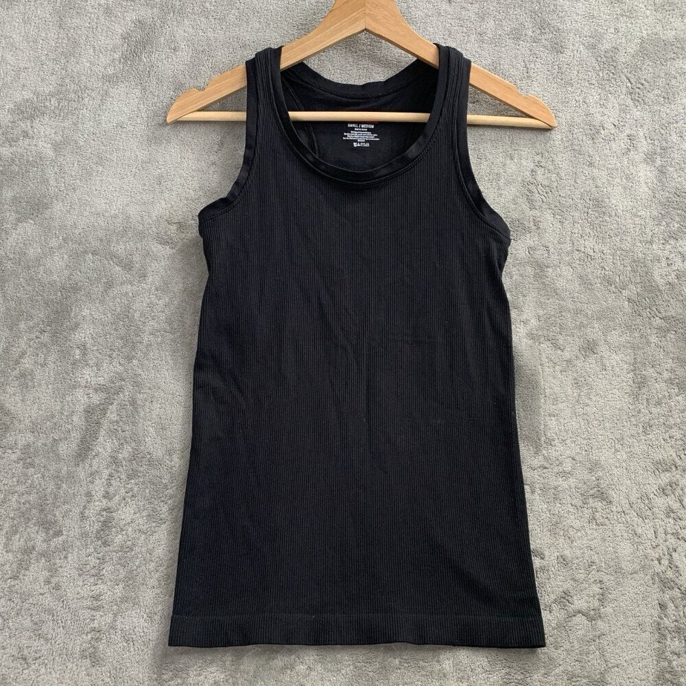 Spanx Shirt Womens Small/Medium Black Ribbed Racerback Built-In Bra Tank Top Gym